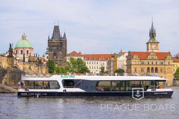 Prague boat